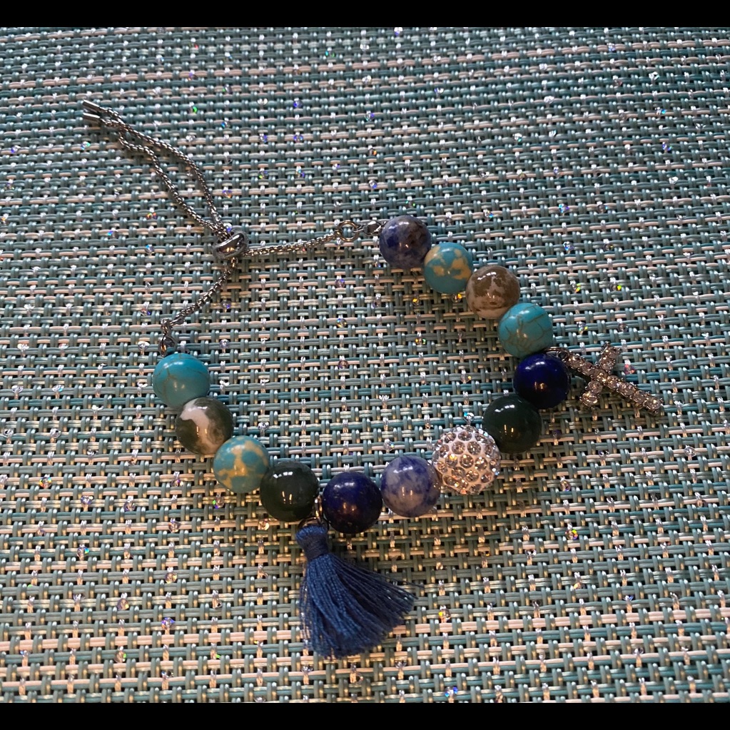 Nwot Adjustable Silver Bracelet.